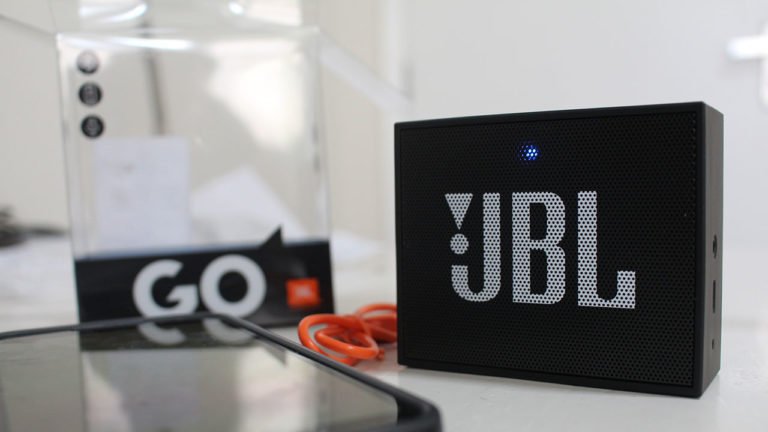 JBL GO: Caixa de Som Bluetooth BOA e “BARATA”!