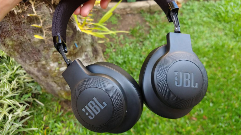 JBL E55BT: Fone Bluetooth de BOA QUALIDADE