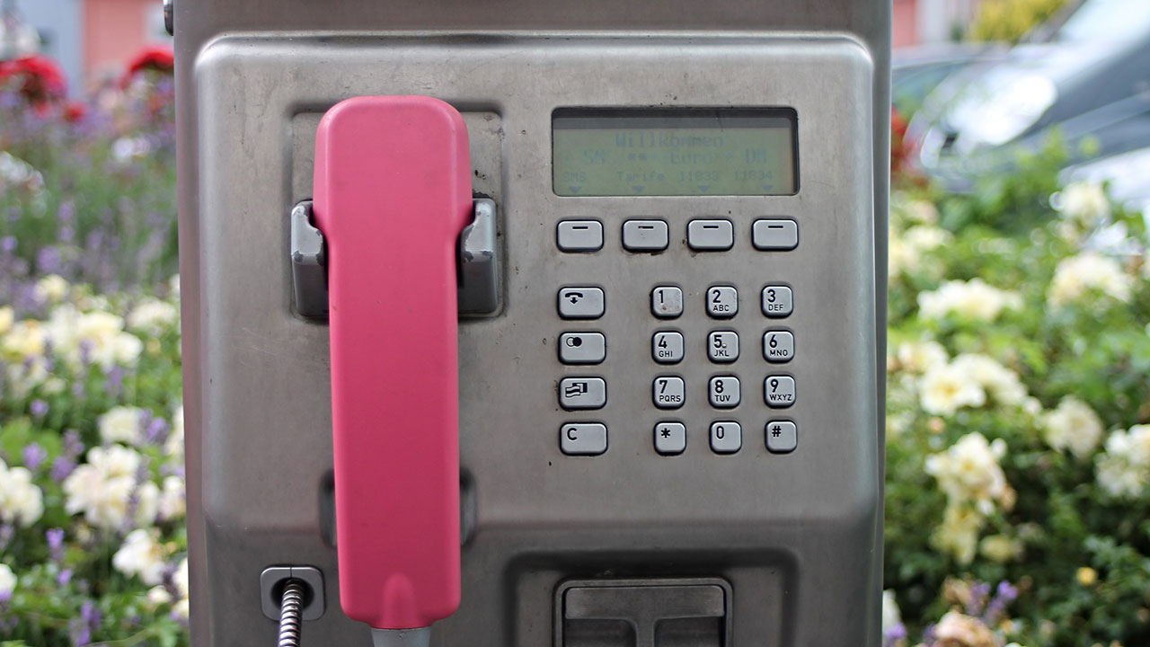 Frustrações Tecnológicas - Telefone Público