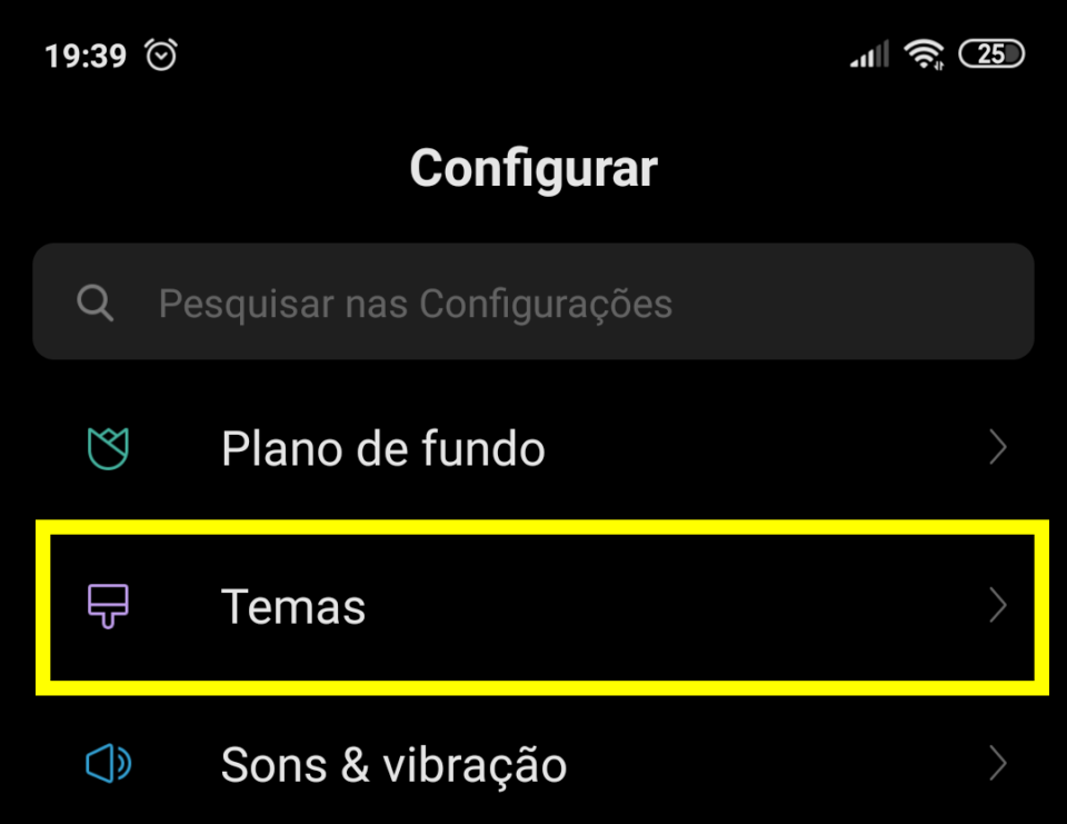 Em Configurar e procure por Temas