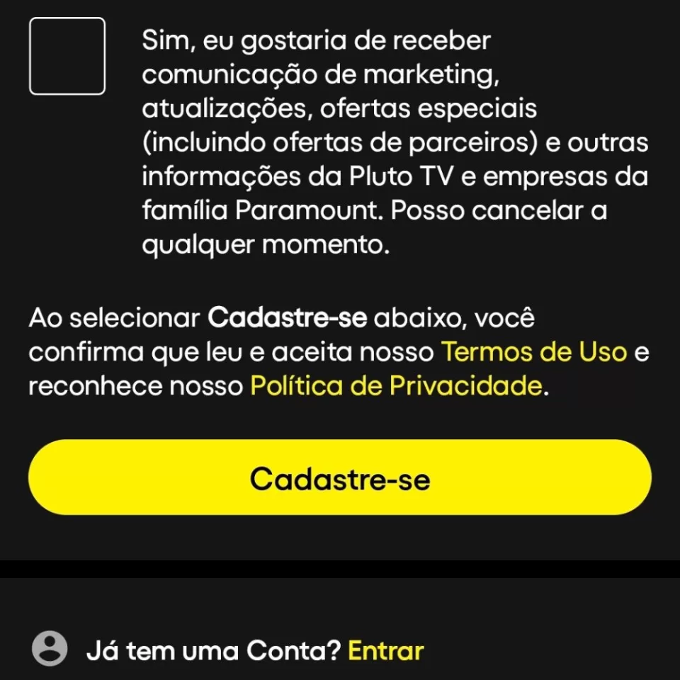 Interface de cadastro de conta da Pluto TV Brasil destacando o botão amarelo "Cadastre-se" e informações sobre termos de uso.