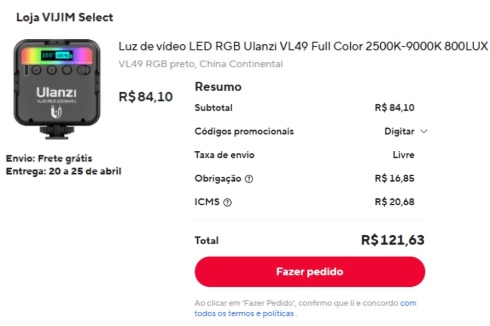 Captura de tela do site AliExpress mostrando o resumo de compra do mini refletor LED RGB Ulanzi VL49, com valor total de R$ 121,63, incluindo taxas de ICMS e obrigações do programa Remessa Conforme para entrega em Curitiba.