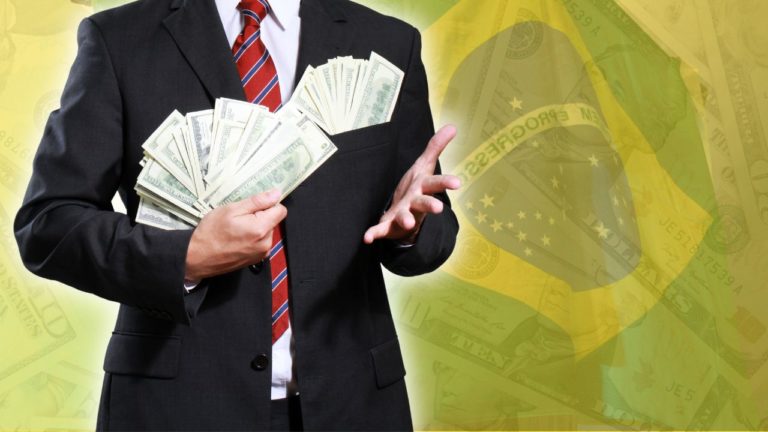 Quem são os brasileiros mais ricos em 2022 com mais de US$ 1 bilhão