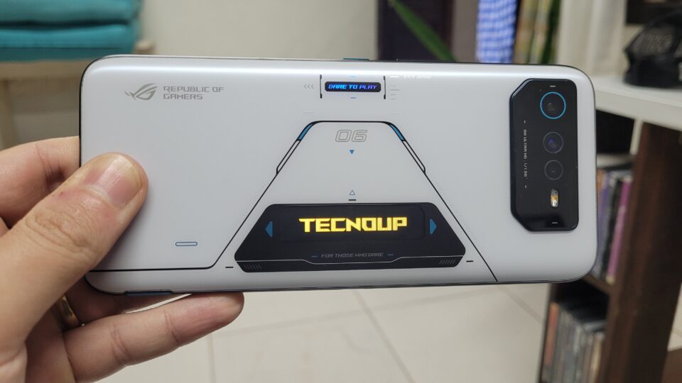 Rog Phone 6 Pro, celular é o gamer da Asus.