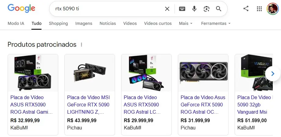 Captura de tela do Google Shopping em março de 2026 mostrando preços exorbitantes da GPU RTX 5090, variando de R$ 29.999 a R$ 51.599 em lojas como KaBuM! e Pichau.