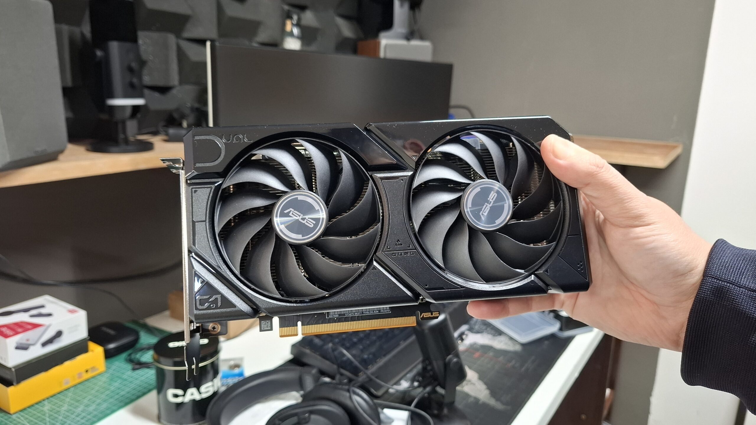 A RX 7600 Chegou!!! Instalando a Asus Dual AMD Radeon RX 7600 EVO OC Edition